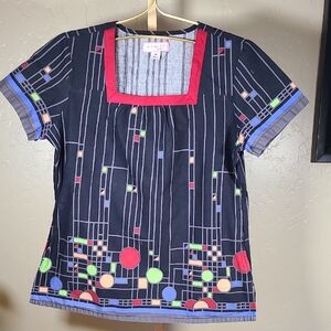 Koi Dark Navy Blue Multi-colored Graphic Scrub Top Uniform Medium 100% Cotton